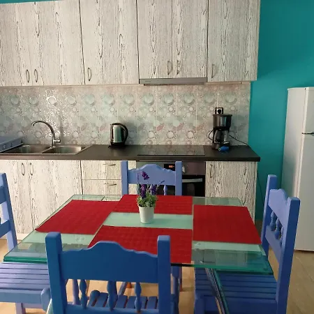 House Lantana 1432