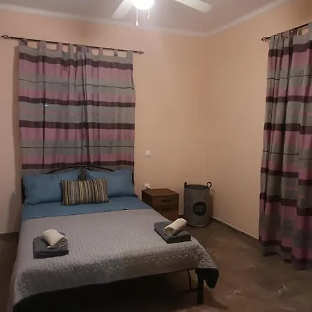 House Lantana 1432 * Πεντάτιο