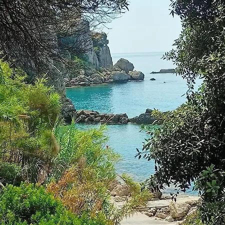 House Lantana 1432 別荘 Pentátion